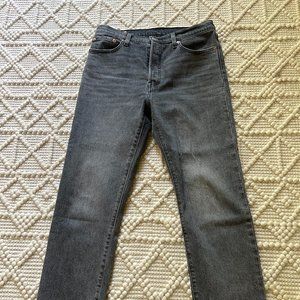 Brand New Levi's Premium Gray faded Women's Size 29 Jeans